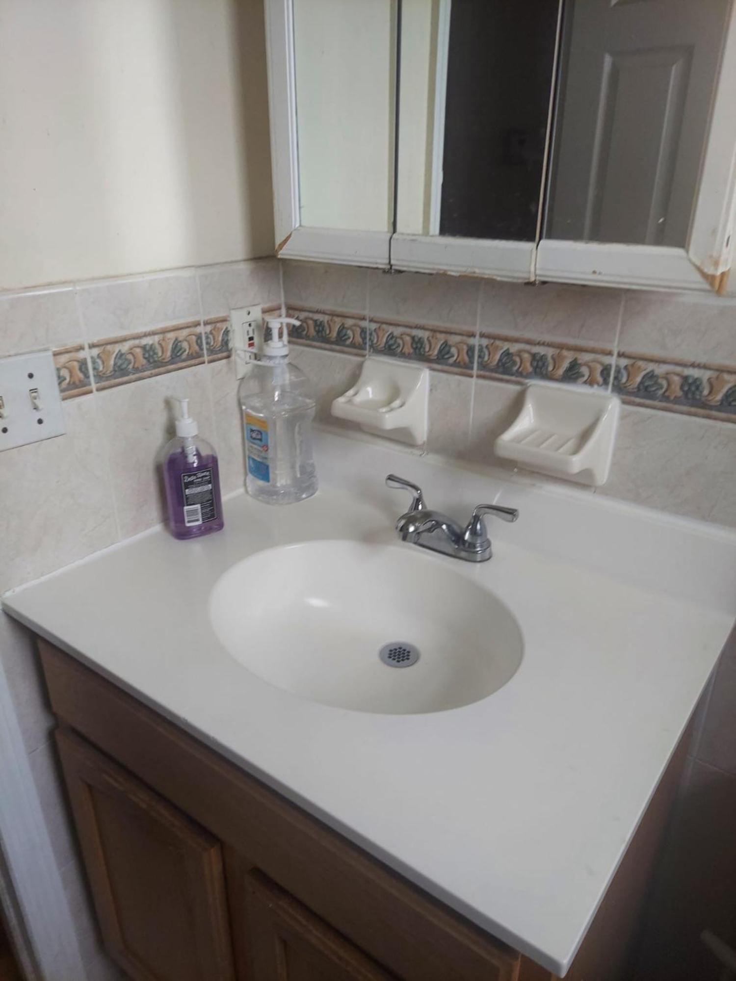 Crystal Room 1 Guest House Near 12Mins To Ewr Airport / Prudential / Njit / Penn Station ニューアーク エクステリア 写真